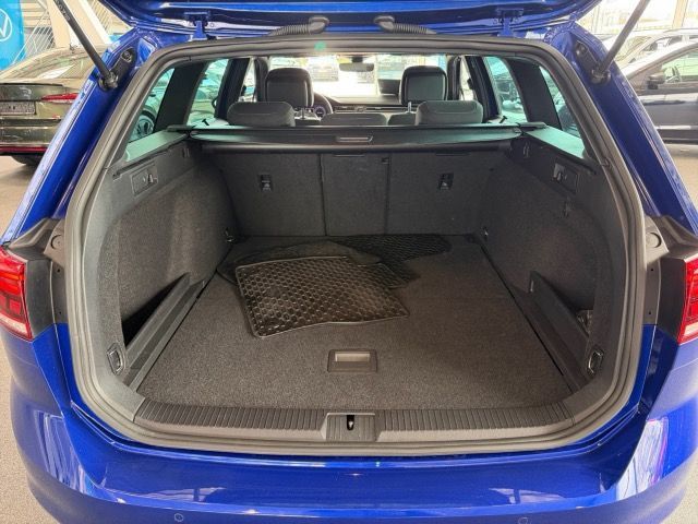 Volkswagen Passat Variant - Bild 16