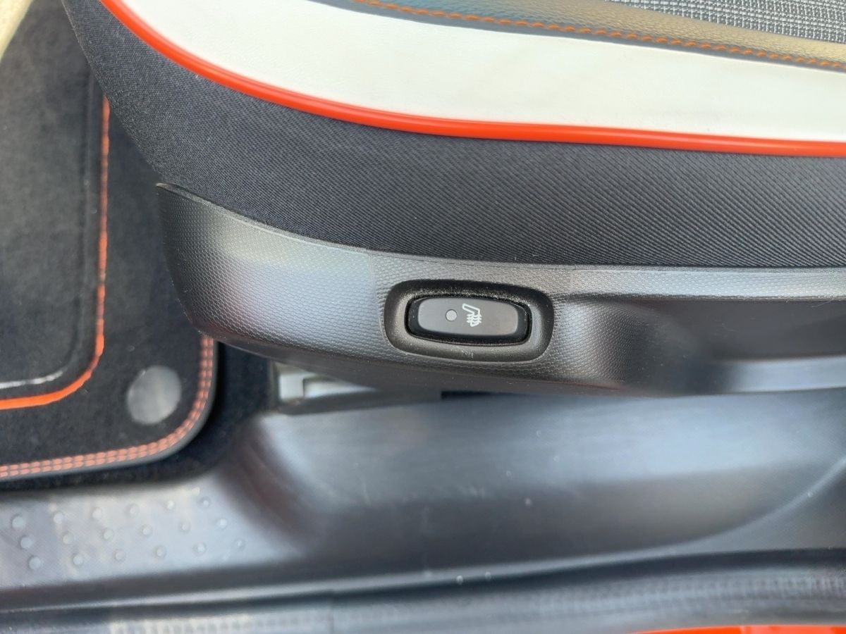 Fahrzeugabbildung Renault Twingo Vibes Electric