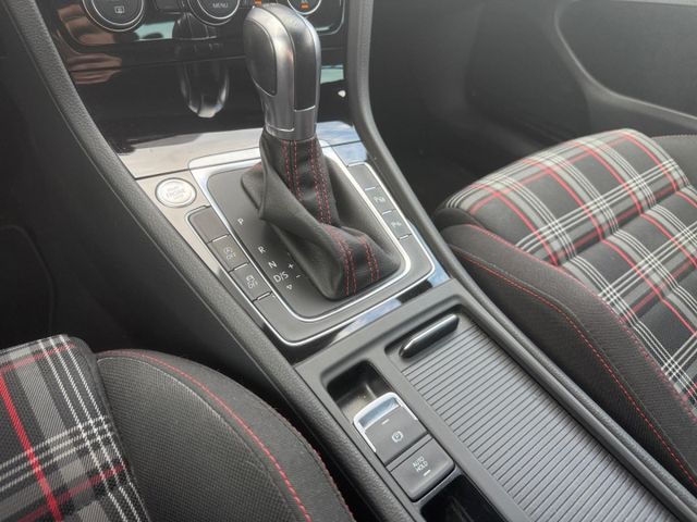 Golf 7 VII Performance 2.0 TSI AHK-klappbar El. 