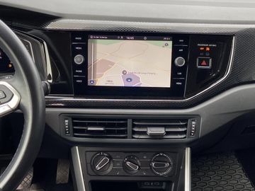 Volkswagen Polo - 12