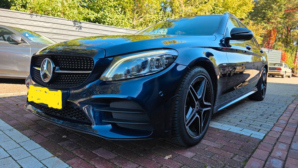 Image of Mercedes-Benz C 300