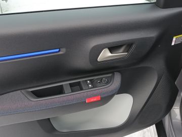 Citroën C3 Hybrid Plus+ 110 °LED°Klima°PDC°Tempomat°