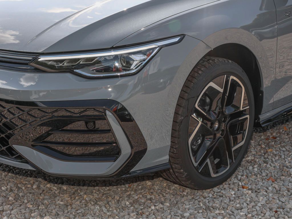 Volkswagen Golf - Bild 10