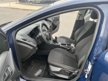 Ford Focus - 6