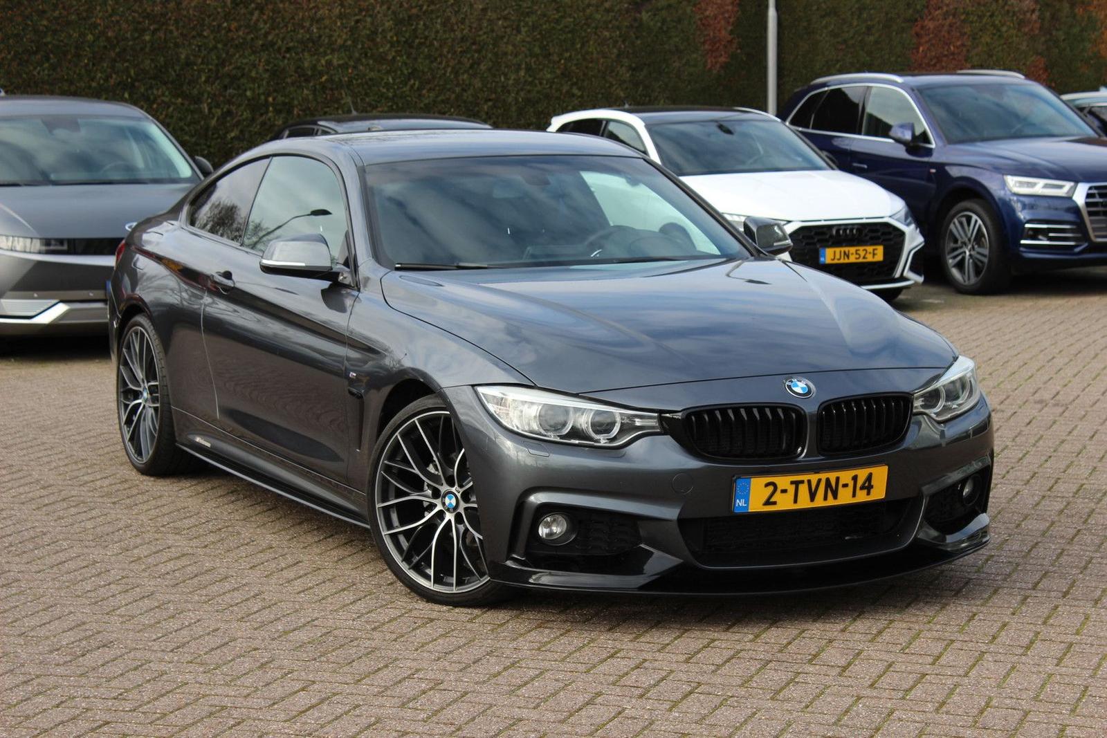 BMW 420 4-serie Coupé 420i Executive M Sport / Alcan