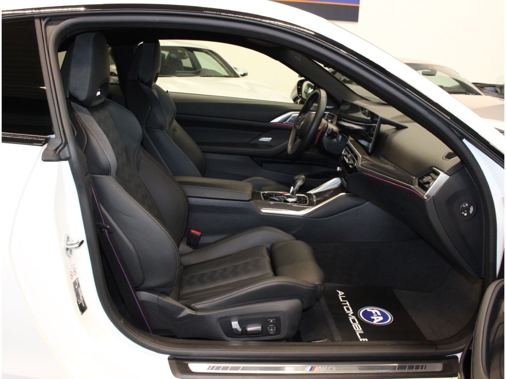 Fahrzeugabbildung BMW M4 Competition xDrive NP:128kEUR*Frozen White