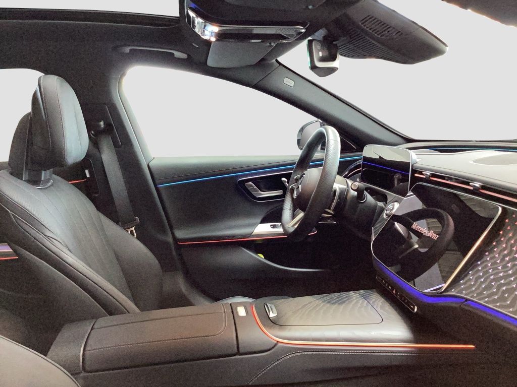 Fahrzeugabbildung Mercedes-Benz E 450 d 4M T AMG*AHK*Pano-Dach*Digital Light*KAM