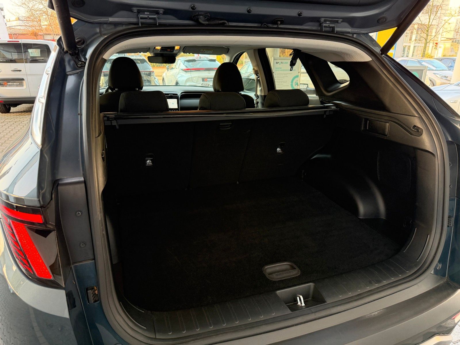 Fahrzeugabbildung Hyundai Tucson Trend 150PS Navi/Kamera/LED!