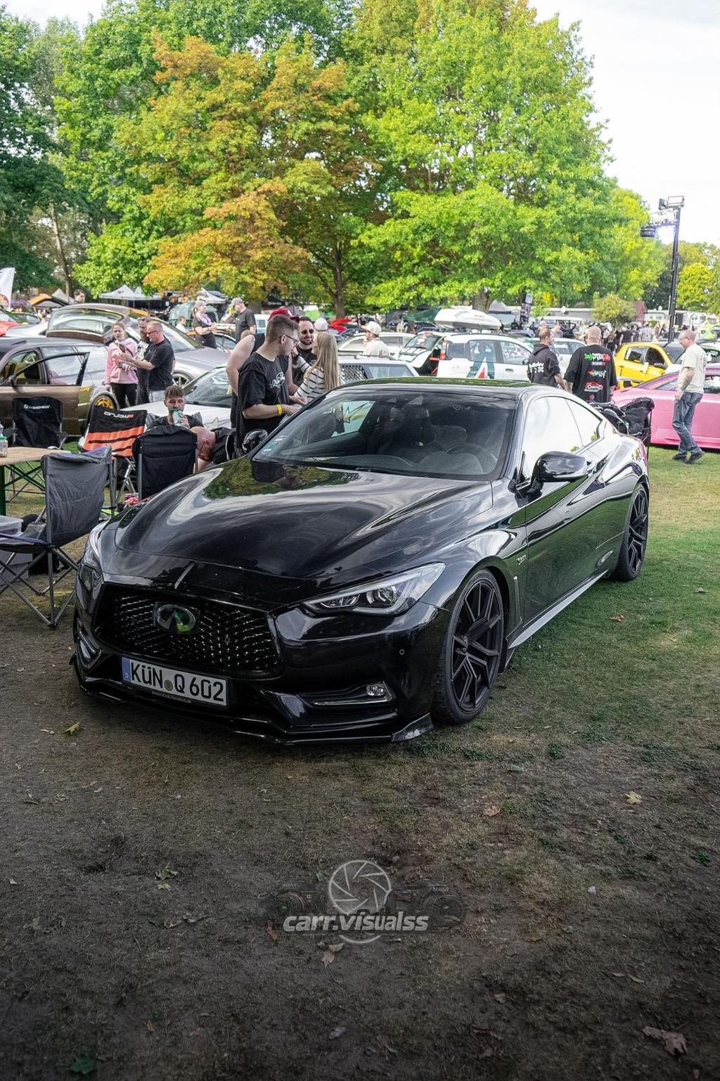 Infiniti Q60 3.0 V6 405 PS | Unfallfrei