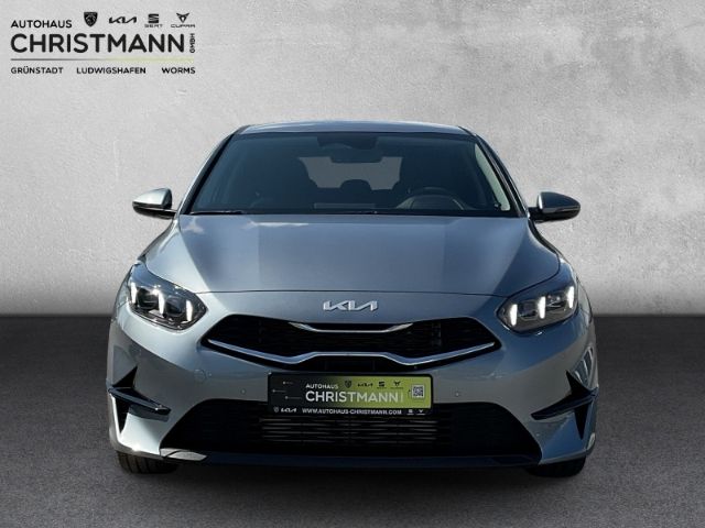 Fahrzeugabbildung Kia Ceed ULTIMATE EDITION 1.0 T-GDI  *STYLE-PAKET*