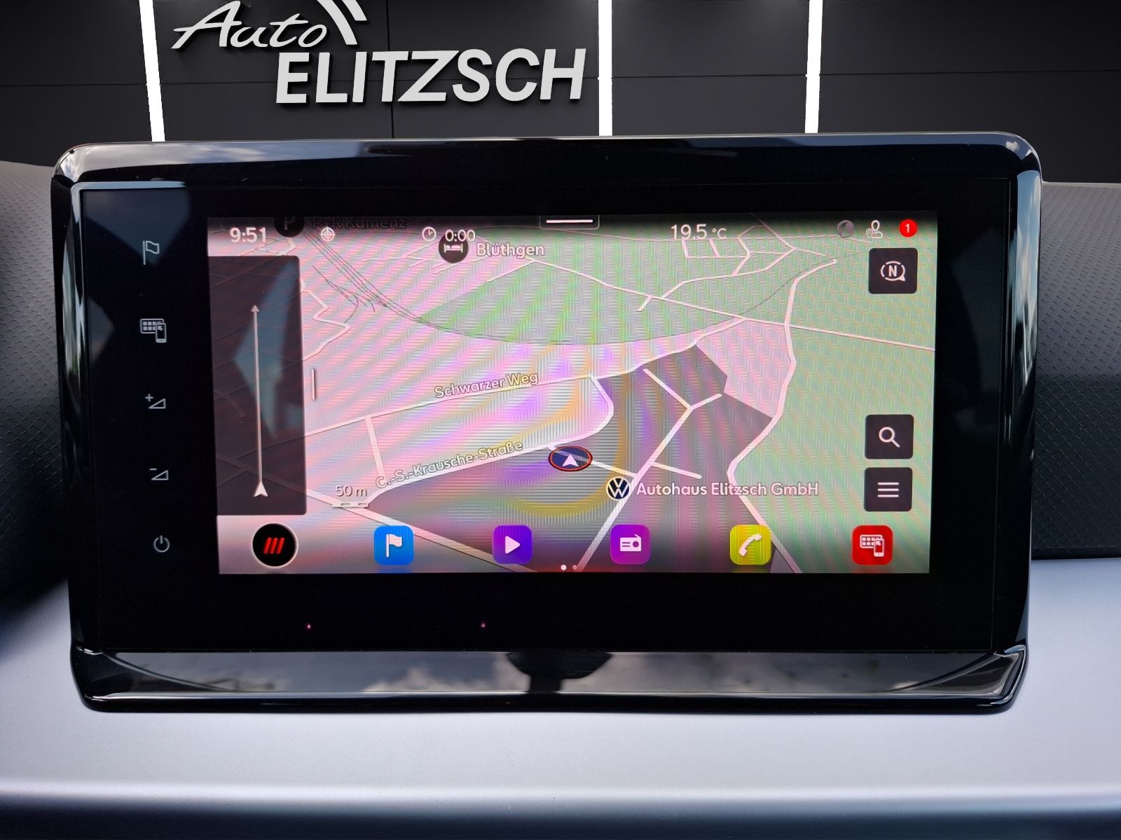 Fahrzeugabbildung SEAT Arona TSI FR-Line DSG LED Navi AID ACC RFK SH LM