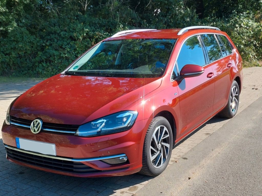 Image of Volkswagen Golf