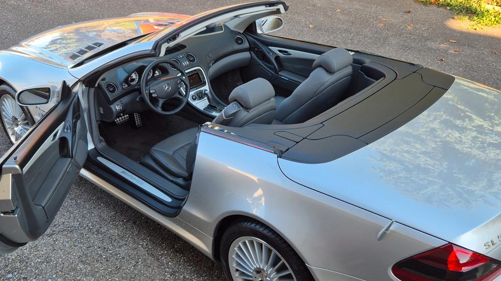 Mercedes-Benz SL 55 AMG