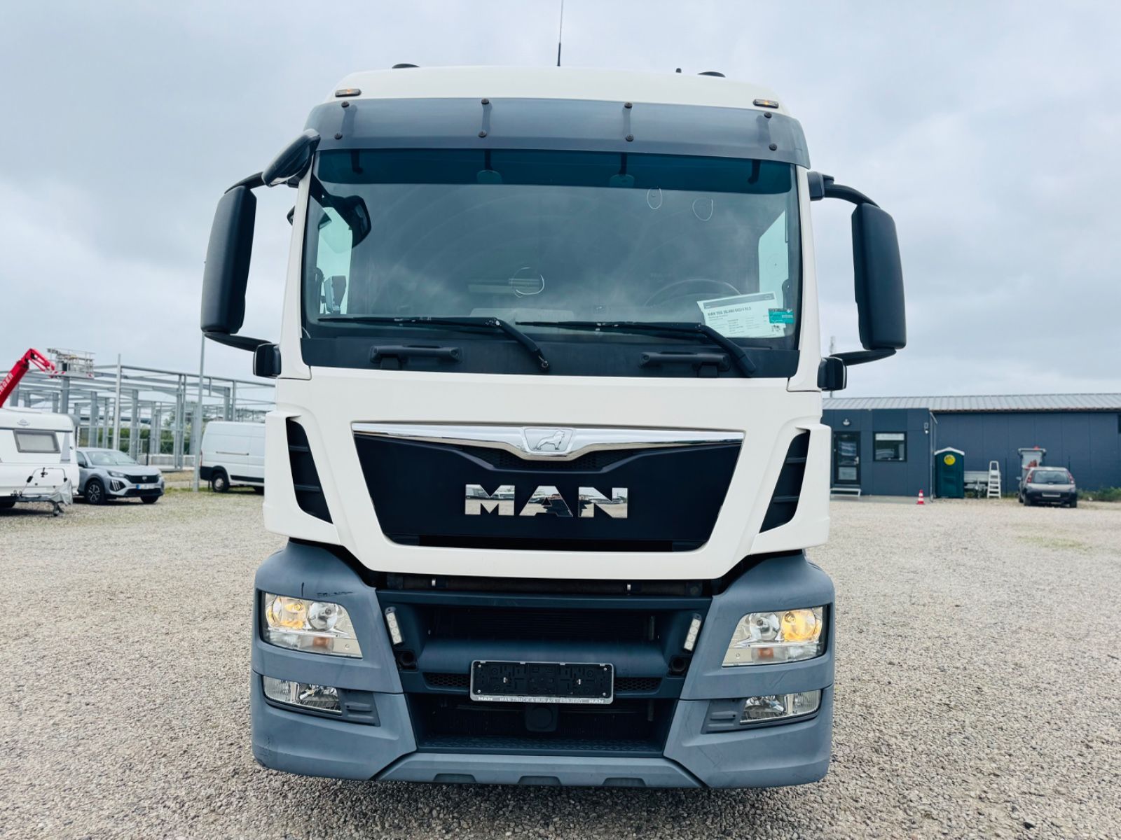 Fahrzeugabbildung MAN TGS 26.480