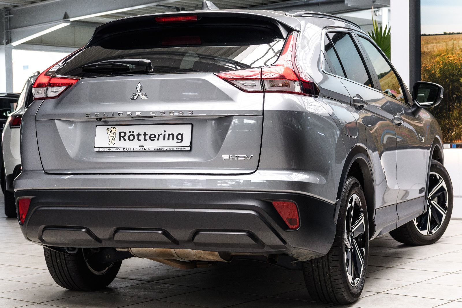 Fahrzeugabbildung Mitsubishi Eclipse Cross 2.4 PHEV 4WD +Kam +BT +SHZ +SOH97%