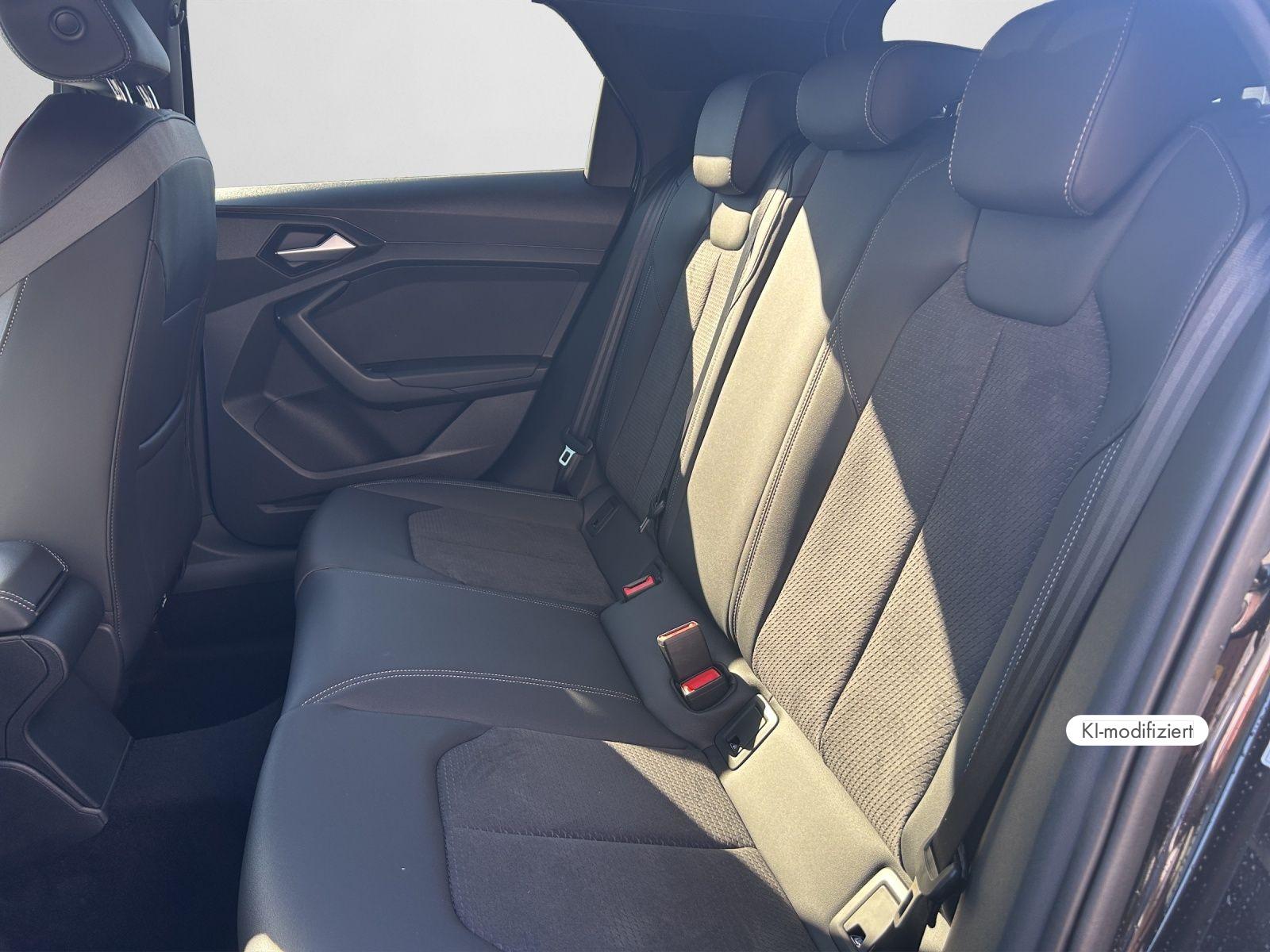 Audi A1 Sportback S line 30 TFSI S tronic 2 x S line 