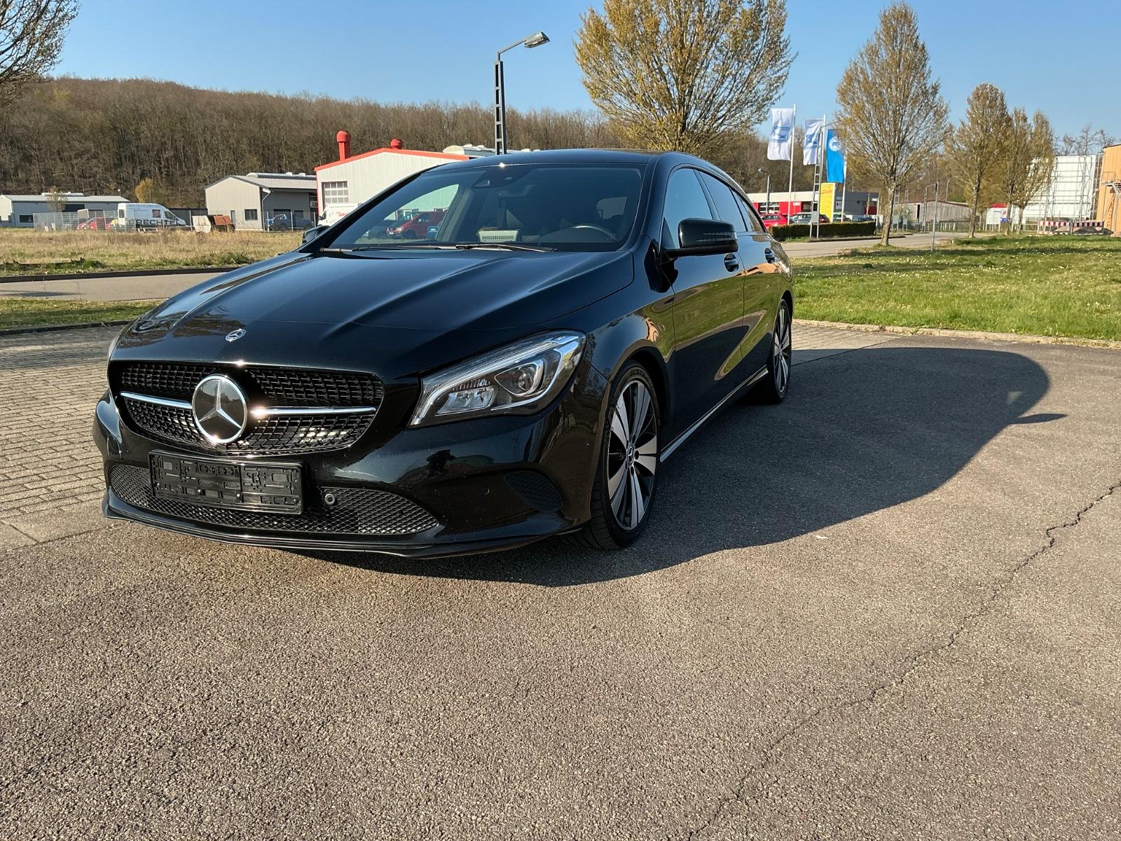 Mercedes-Benz E 250   Cabrio,Avantgarde, Leder, Navi,