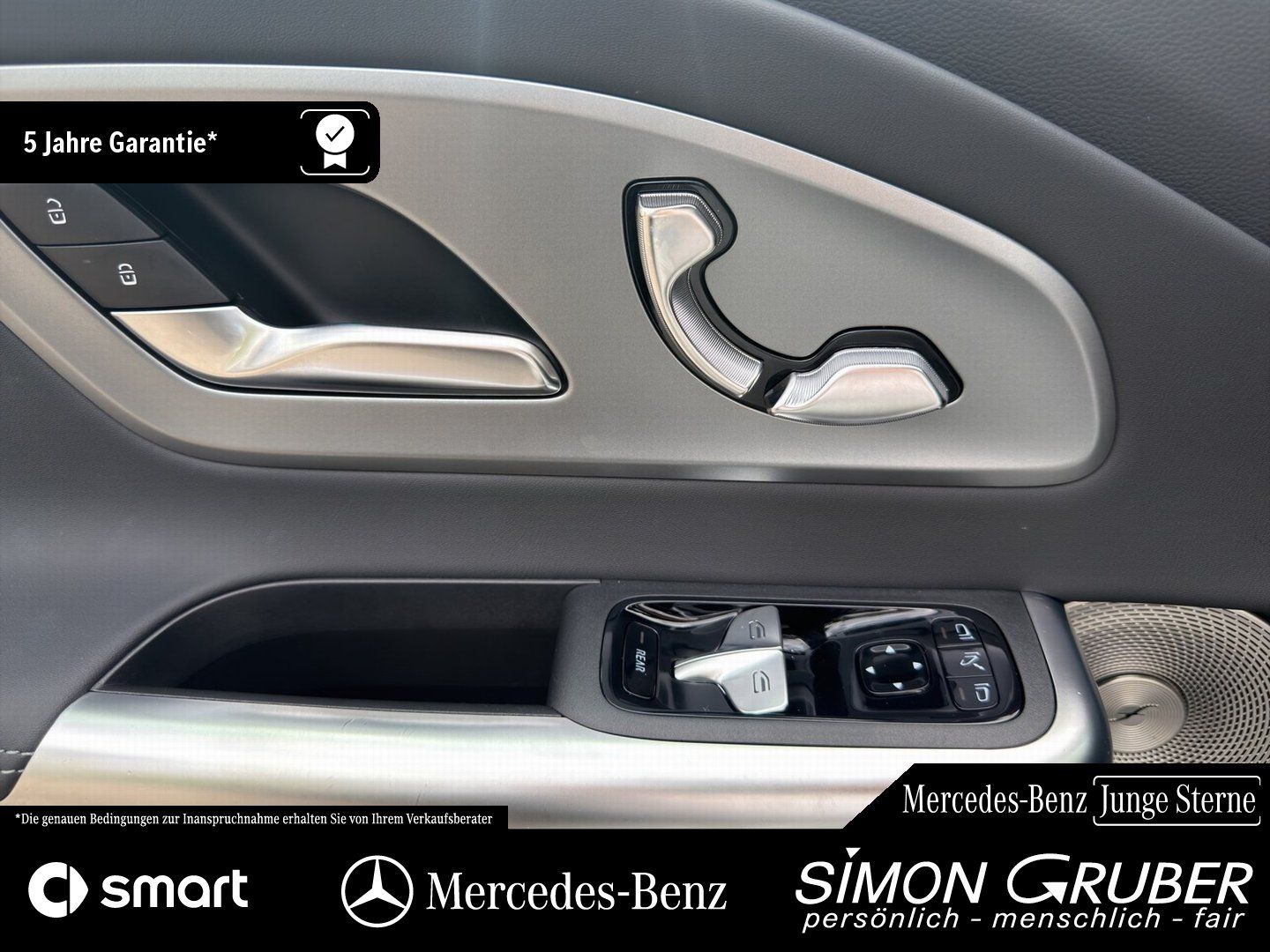 Fahrzeugabbildung Mercedes-Benz CLA 350 4M Superscreen Pano AMG-19" Burmest AHK