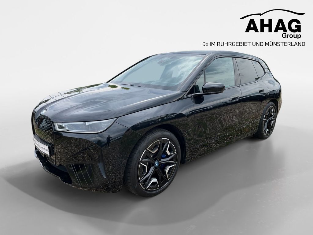 2023 BMW iX