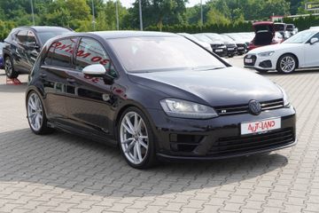 Volkswagen Golf - 8