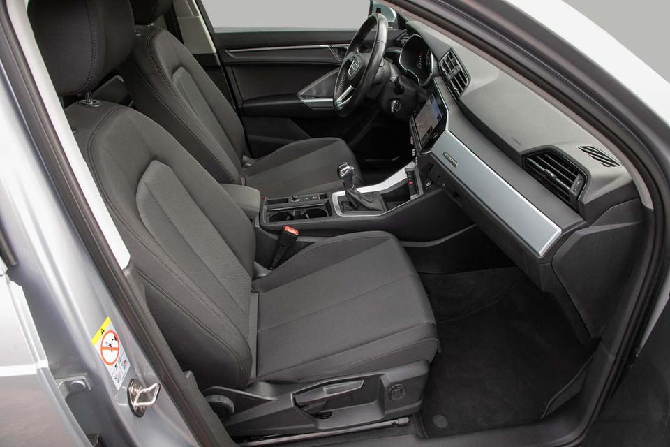 Audi 40 TFSI Quattro S tronic Navi LED Klima SHZ RFK