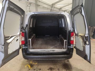 Bild 7 Opel COMBO CARGO ERH. NUTZLAST PDC RFK