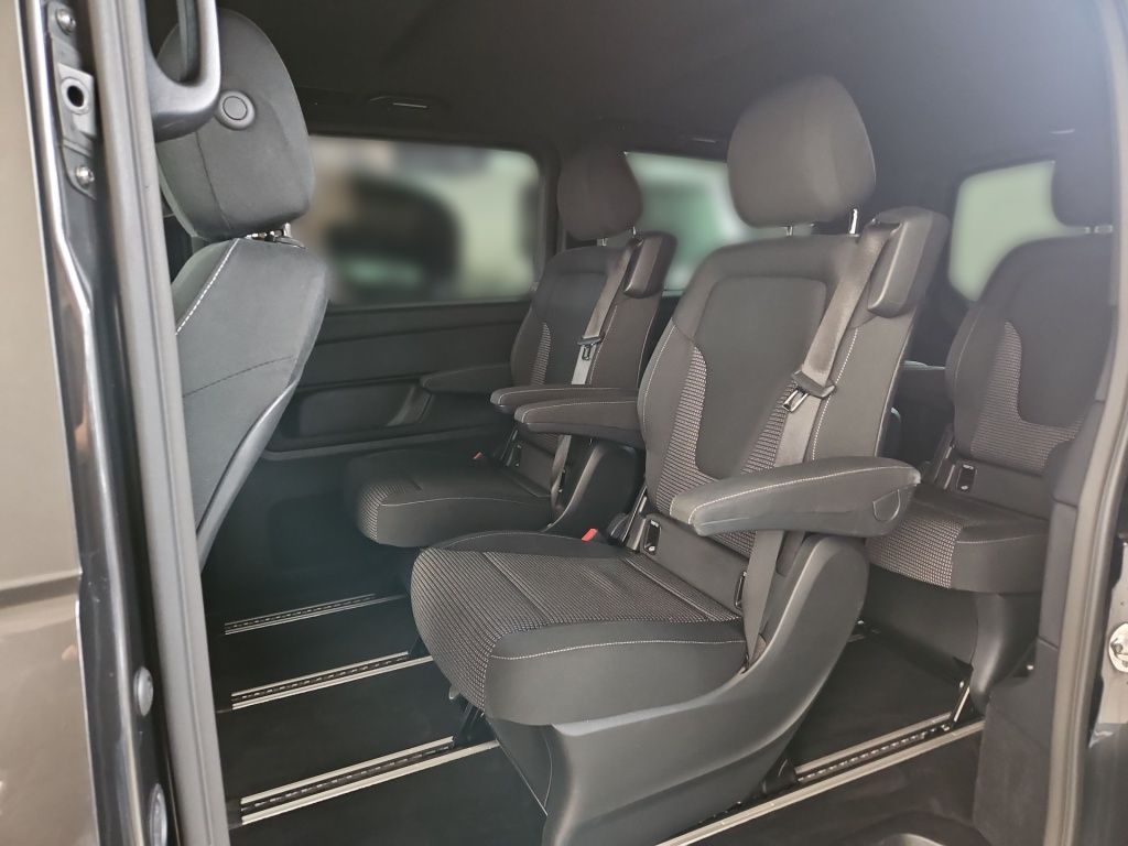 Fahrzeugabbildung Mercedes-Benz V 300 d Edition lang AMG 10''MBUX DISTRONIC LED