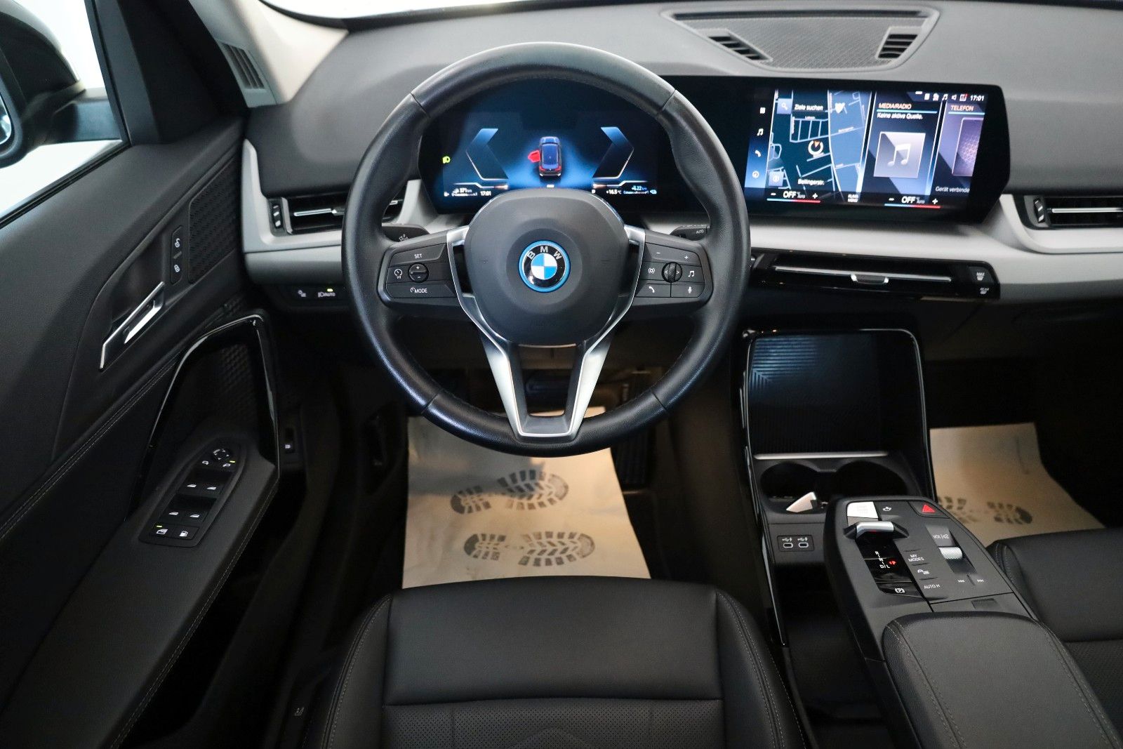 Fahrzeugabbildung BMW X1 25e xDrive Leder,Navi,LED,Kamera,ParkPak.,AHK