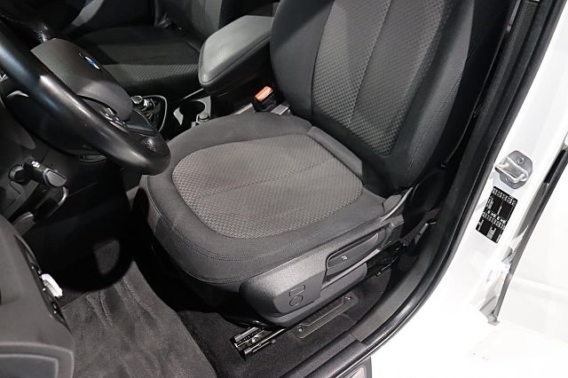 2er Gran Tourer 218i Advantage NAVI PDC TEMPOMAT