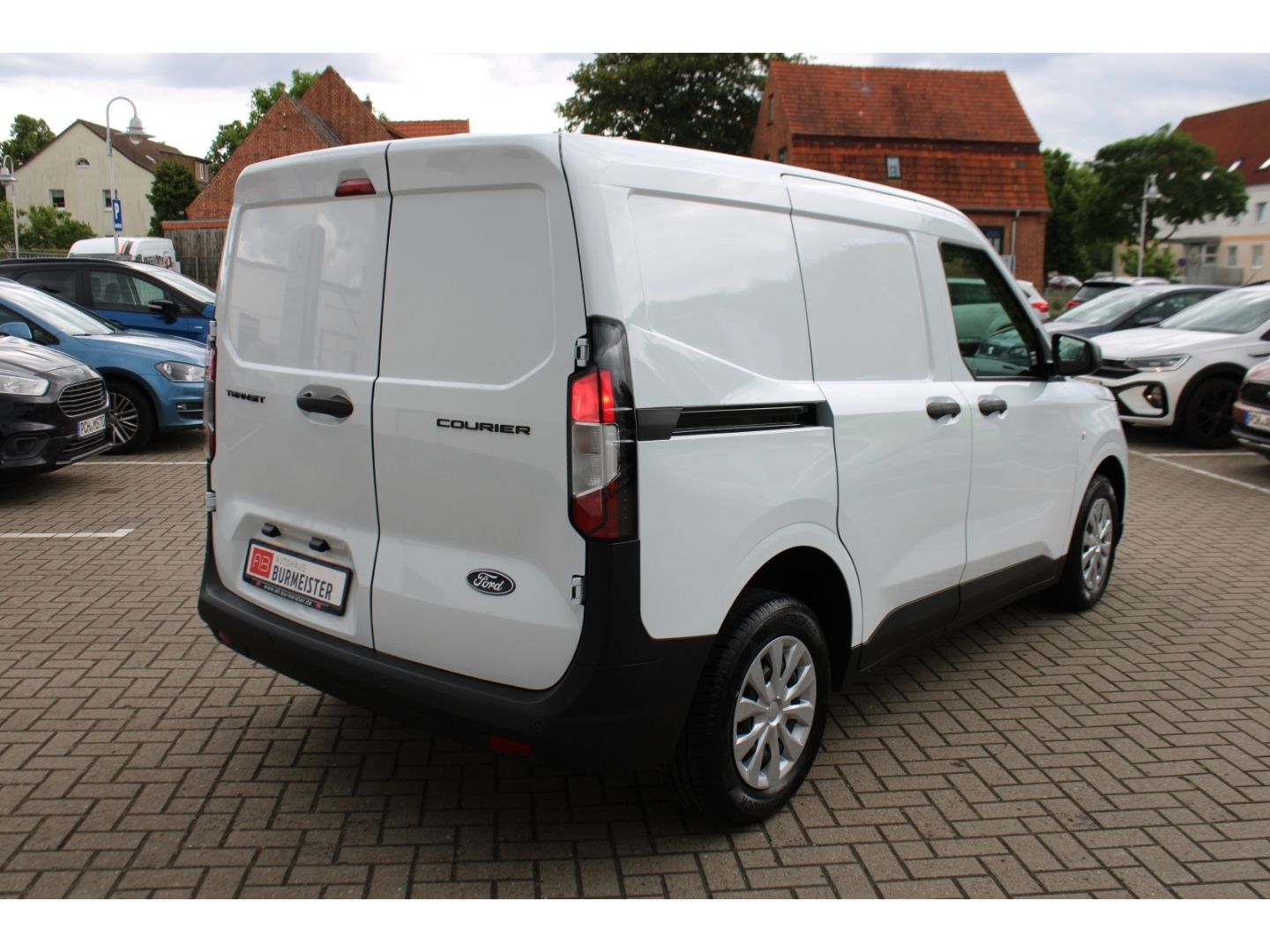 FORD Transit Courier 1.0 EcoBoost Trend Full Link PDC - Image 5