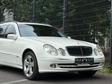 Mercedes-Benz E -Klasse T-Modell E 500 T Leder Klima Navi AHK - Mercedes-Benz E 500: Kombi