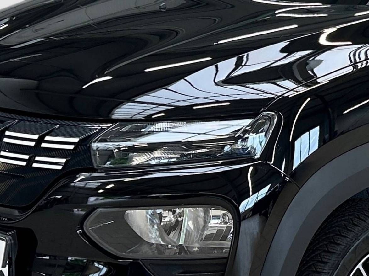 Fahrzeugabbildung Dacia Spring Essential CCS- Anschluss