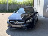 Mercedes-Benz CLA 220 4MATIC/SB/PANO/DISTRONIC+ - Mercedes-Benz: Blau