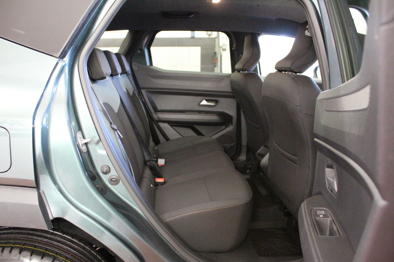 Fahrzeugabbildung Dacia Duster hybrid 155 Extreme *City-*Technik-*Winter