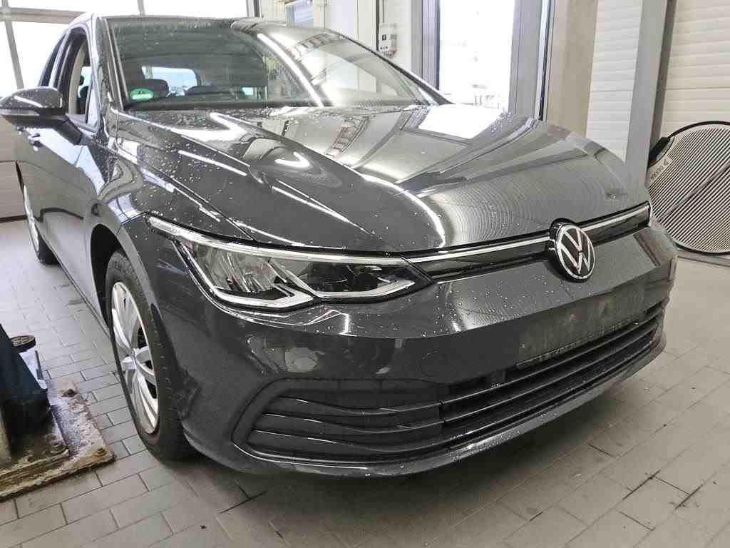 Volkswagen Golf VIII 2.0 TDI Life NAVI AHK LED