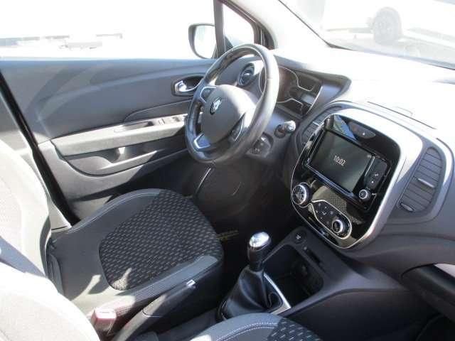 Fahrzeugabbildung Renault Captur Intens TCe 90