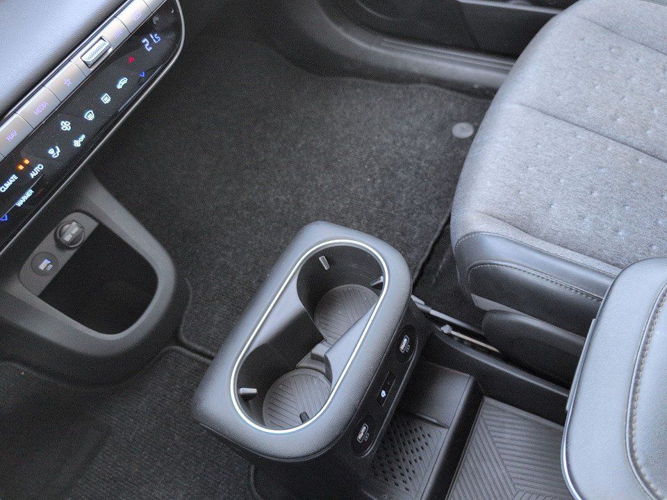 Fahrzeugabbildung Hyundai IONIQ 5 77kWh TECHNIQ ASSIST-P GAR-12/30 SOH-97%