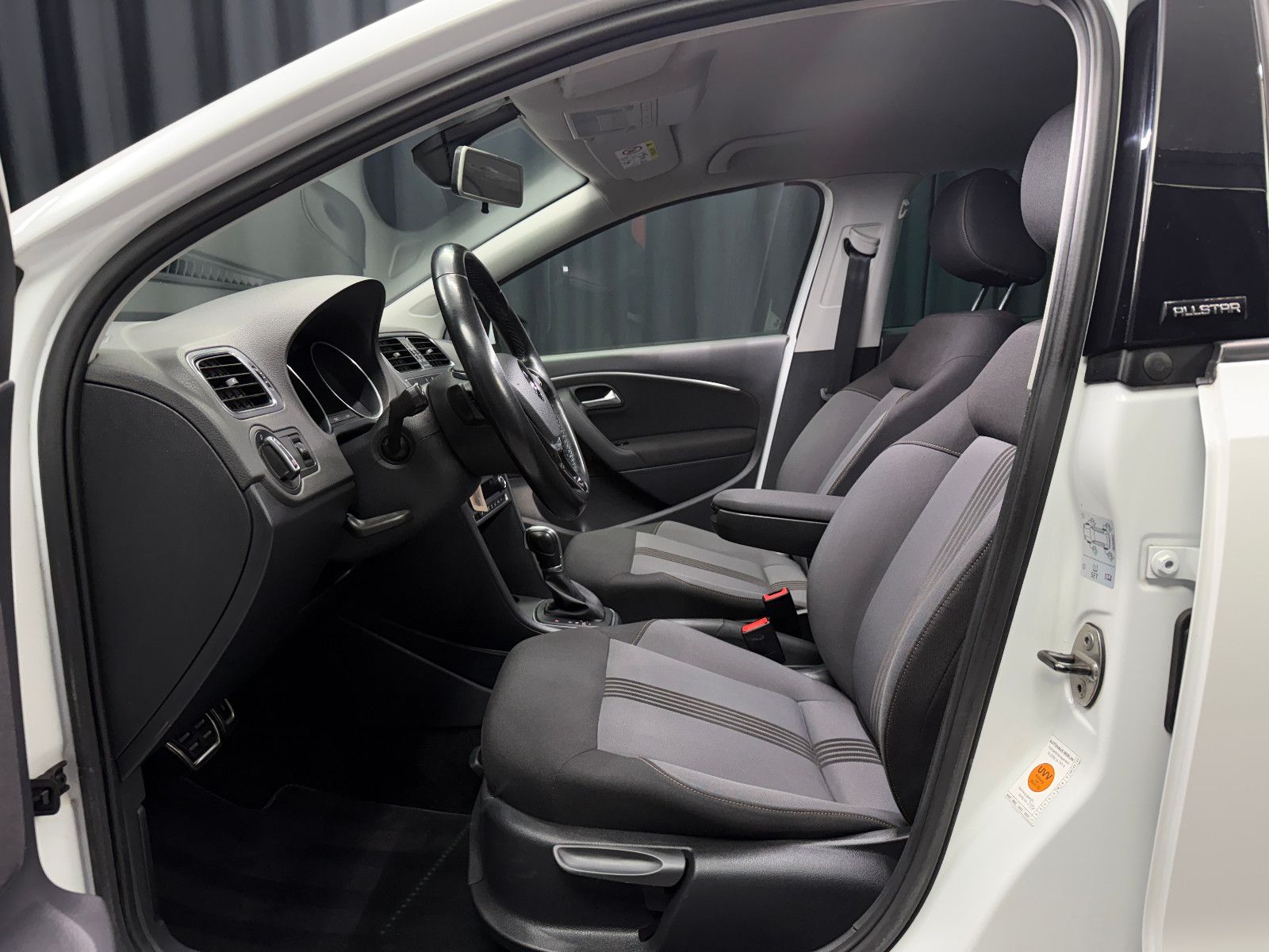 Fahrzeugabbildung Volkswagen Polo V Allstar |DSG|PDC|NAVI