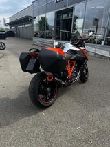 KTM 1290 Super Duke GT mit 1 Jahr Gewährleistung - KTM MOTORRAD