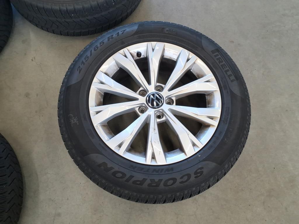 Volkswagen Tiguan Elegance 2.0 TDI AHK*Klima*Tempo*Nav*PDC