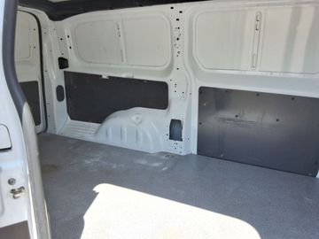 Opel Vivaro - 11