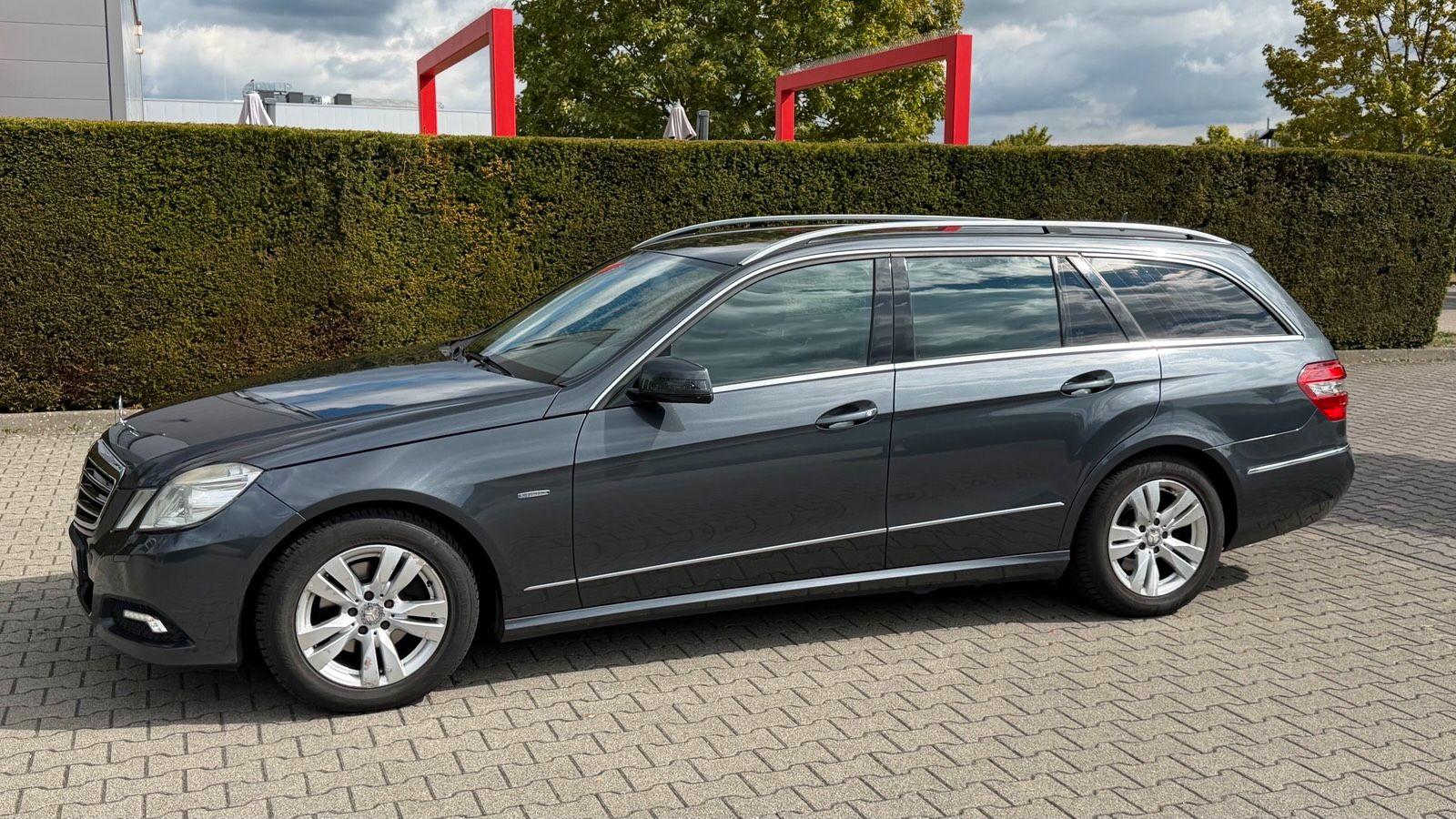 Mercedes-Benz E 200