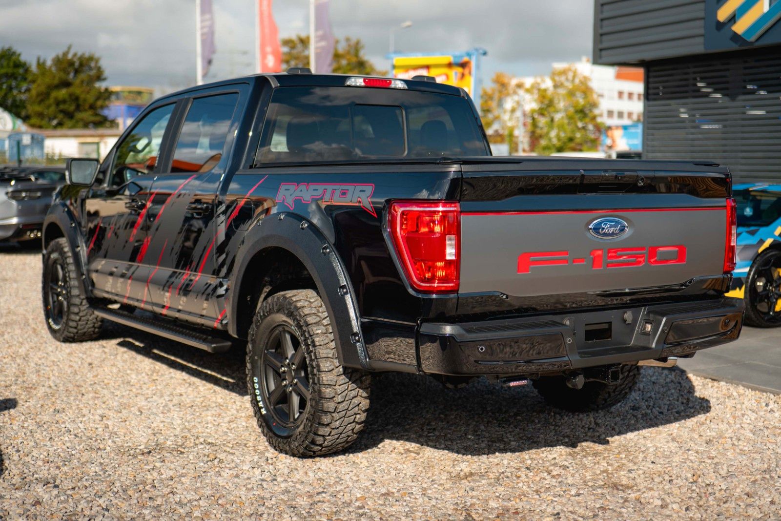 Fahrzeugabbildung Ford F150 3.5L V6 PowerBoost RAPTOR Twin-Turbo 4x4