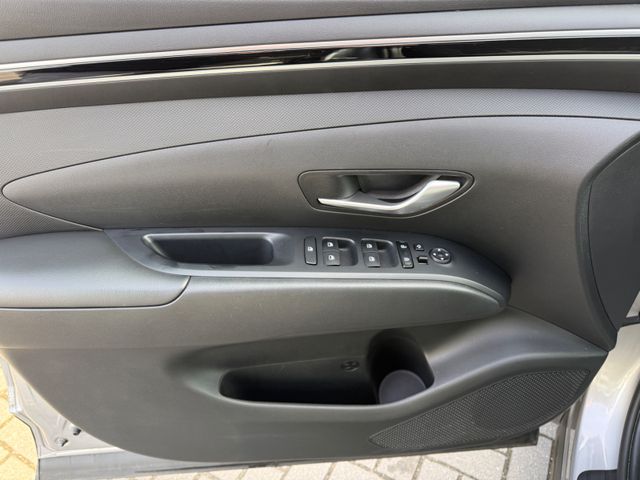 Hyundai TUCSON Select Mild-Hybrid 2WD