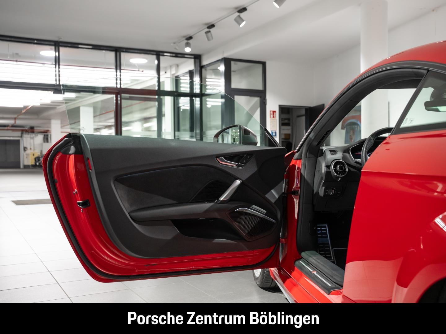 Audi TT Coupe TTS quattro Bang & Olufsen Rückfahrkame