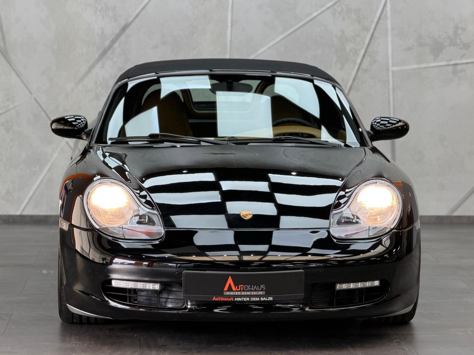 Porsche Boxster 986 2.7 | 220 ch | BVM | Cuir partiel beige | GPS | Régulateur de vitesse | Suspension sport