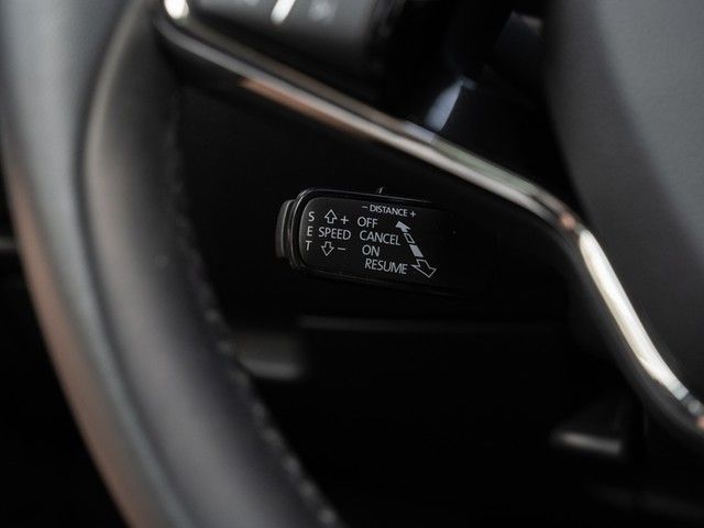 Superb Combi 2.0 TDI Premium Edition DSG 4x4 AHK