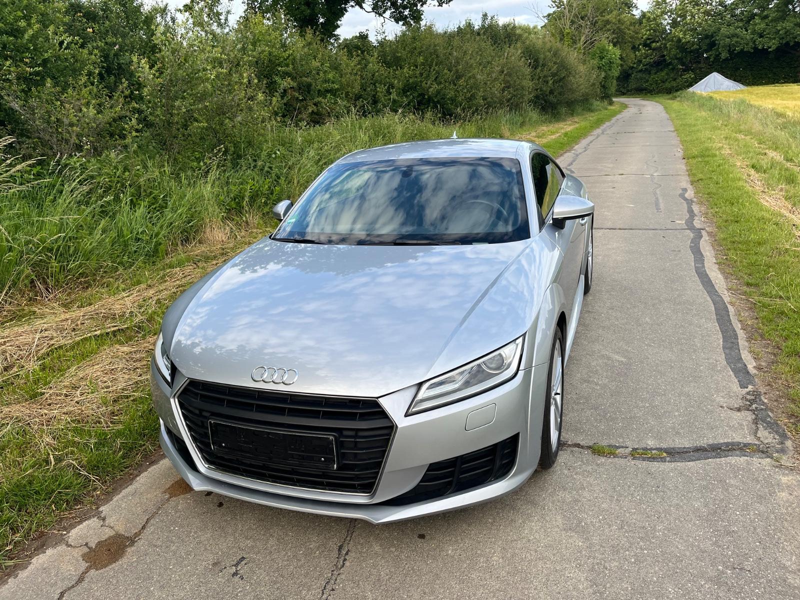 Audi TT Coupe 1.8 TFSI -Digi Tacho top