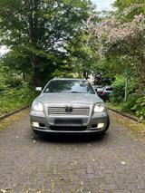 Toyota Avensis t25 2.4 Automatic. Gepflegt... - Toyota Avensis: Kombi, T25