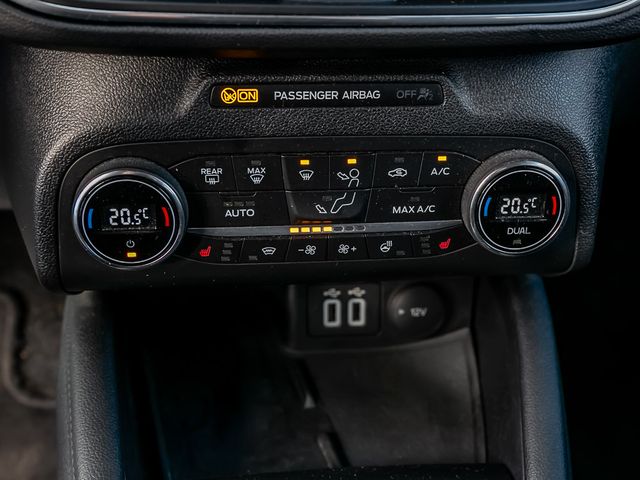 Ford Focus Turnier 1.0 Titanium Kamera Navi LED